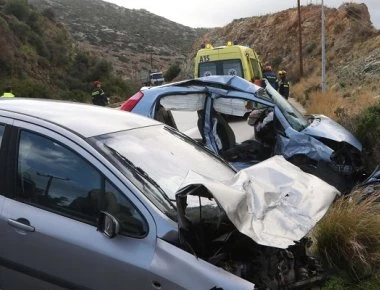 Κρήτη: Νεκροί σε τροχαίο αρραβωνιασμένο ζευγάρι & η μητέρα της κοπέλας - Χαροπαλεύει ο πατέρας & η 14χρονη αδερφή